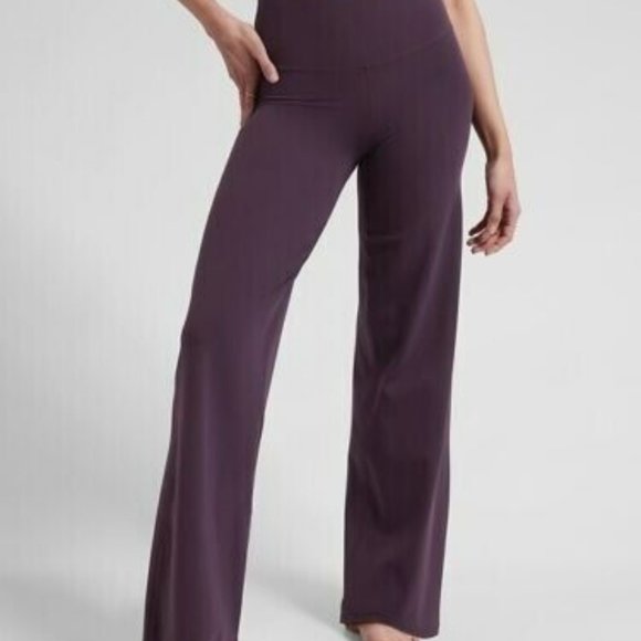 Athleta Elation Wide Leg Pant - Small Petite - Picture 1 of 3